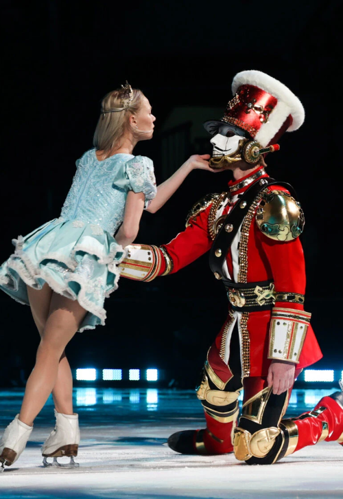 Ледовый спектакль 